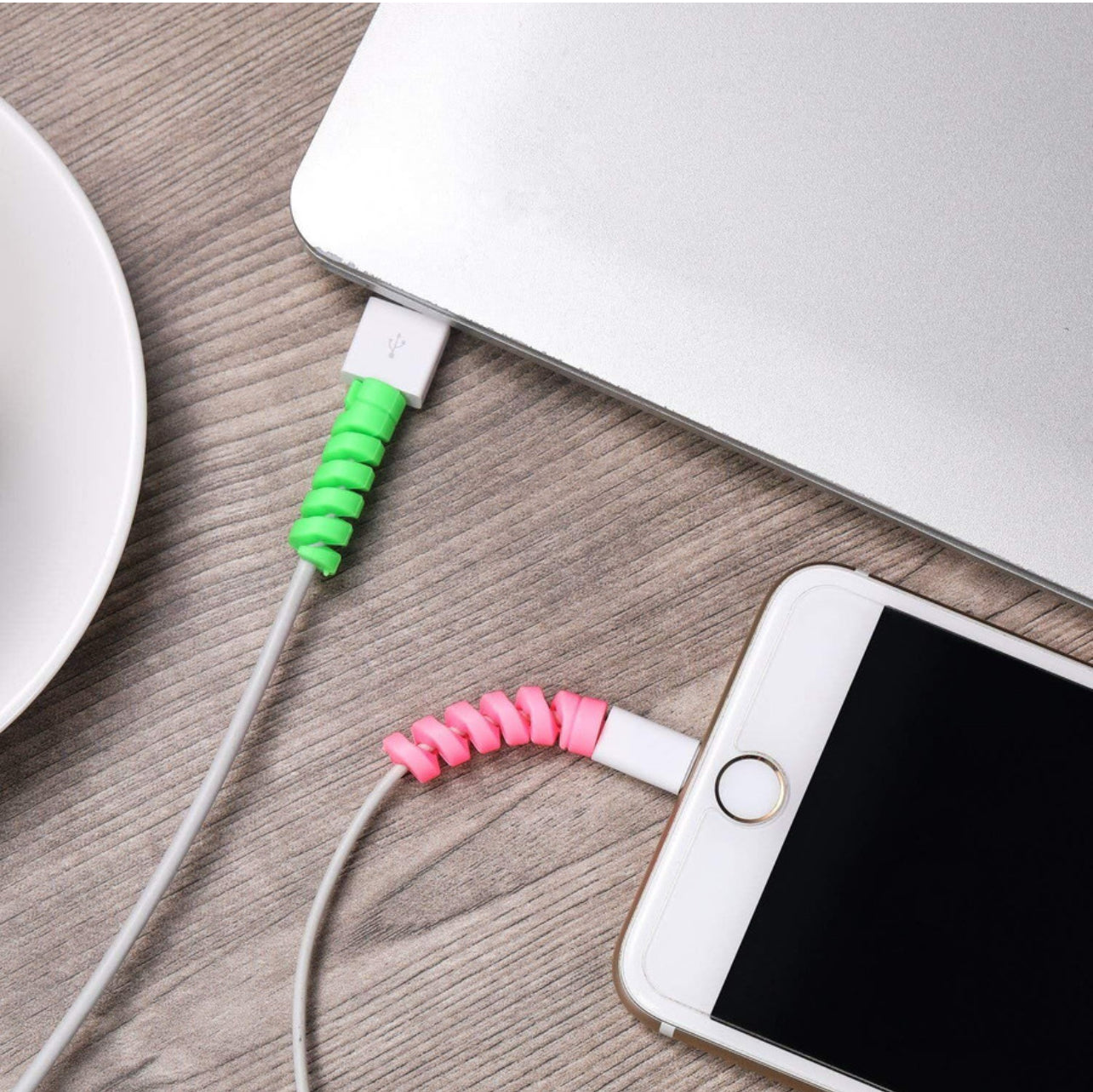Spiral cable protector (pack of 3,multicolour )